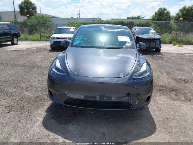 45454030 :رقم المزاد ، 7SAYGDED5SA369393 vin ، 2025 Tesla Model Y Long Range Dual Motor Rear-wheel Drive مزاد بيع