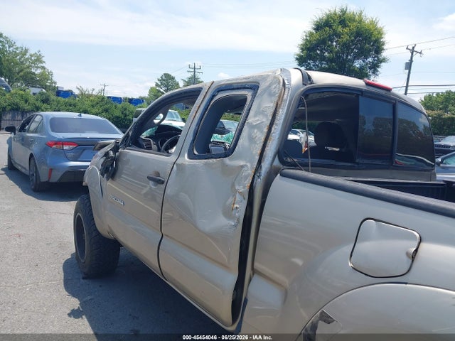 45454046 :رقم المزاد ، 5TEUU42N66Z272969 vin ، 2006 Toyota Tacoma Base V6 مزاد بيع
