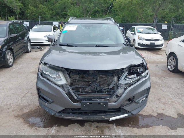 Продажа на аукционе авто 2017 Nissan Rogue Sl, vin: 5N1AT2MV0HC869748, номер лота: 45454056