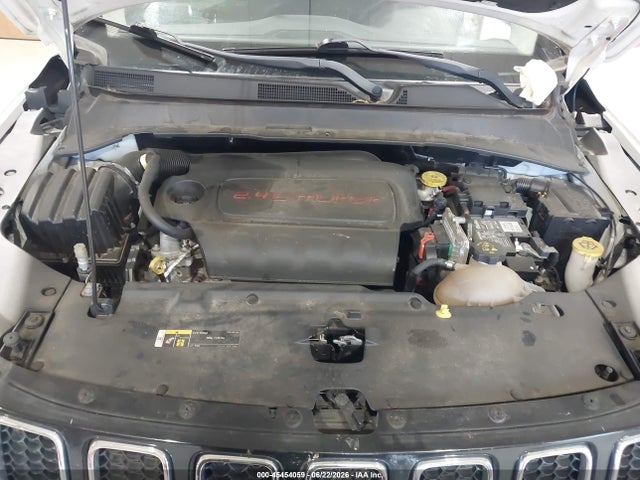 45454059 :رقم المزاد ، 3C4NJCCBXJT502889 vin ، 2018 Jeep Compass Limited Fwd مزاد بيع