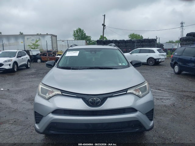 Toyota RAV4 LE 2017 2T3BFREV8HW544673 Image 6