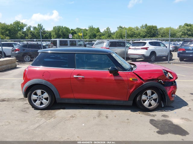 Продаж на аукціоні авто 2016 Mini Hardtop Cooper, vin: WMWXP5C58G3B14187, номер лоту: 45454079