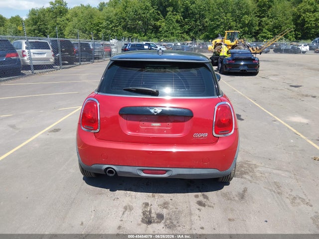 Продаж на аукціоні авто 2016 Mini Hardtop Cooper, vin: WMWXP5C58G3B14187, номер лоту: 45454079