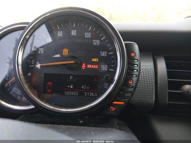 Продаж на аукціоні авто 2016 Mini Hardtop Cooper, vin: WMWXP5C58G3B14187, номер лоту: 45454079