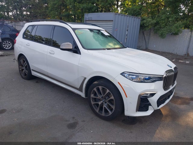2021 Bmw X7 M50i მანქანა იყიდება აუქციონზე, vin: 5UXCX6C01M9E61735, აუქციონის ნომერი: 45454094