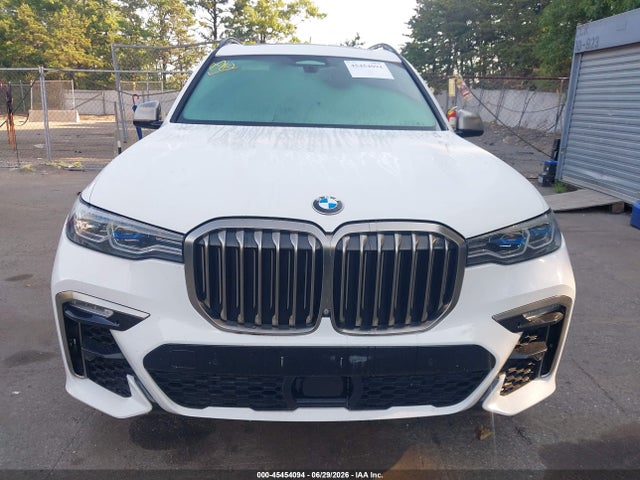 2021 Bmw X7 M50i მანქანა იყიდება აუქციონზე, vin: 5UXCX6C01M9E61735, აუქციონის ნომერი: 45454094