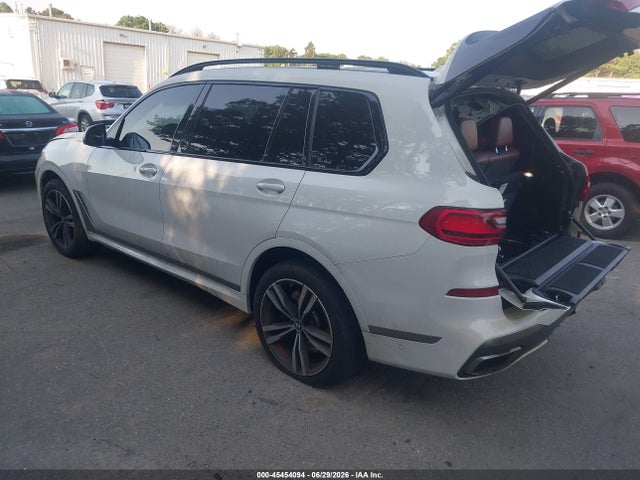 2021 Bmw X7 M50i მანქანა იყიდება აუქციონზე, vin: 5UXCX6C01M9E61735, აუქციონის ნომერი: 45454094