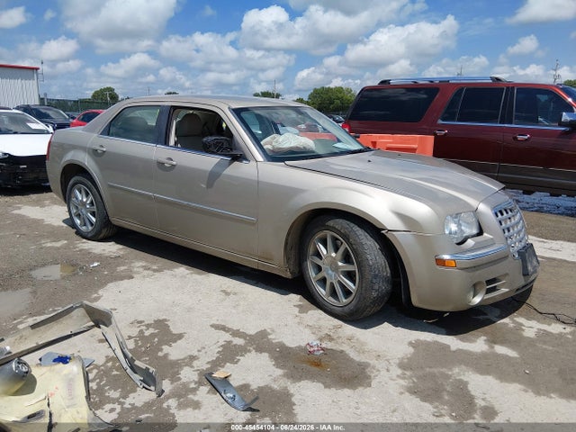 45454104 :رقم المزاد ، 2C3LK33G28H244343 vin ، 2008 Chrysler 300 Limited مزاد بيع