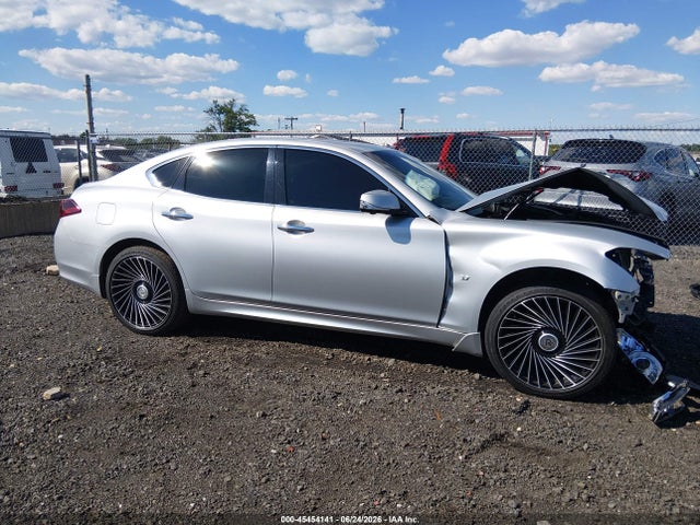 45454141 :رقم المزاد ، JN1BY1AR9FM561676 vin ، 2015 Infiniti Q70 3.7x مزاد بيع