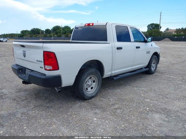 2018 Ram 1500 Tradesman  4x4 5'7 Box მანქანა იყიდება აუქციონზე, vin: 1C6RR7KG0JS300506, აუქციონის ნომერი: 45454152