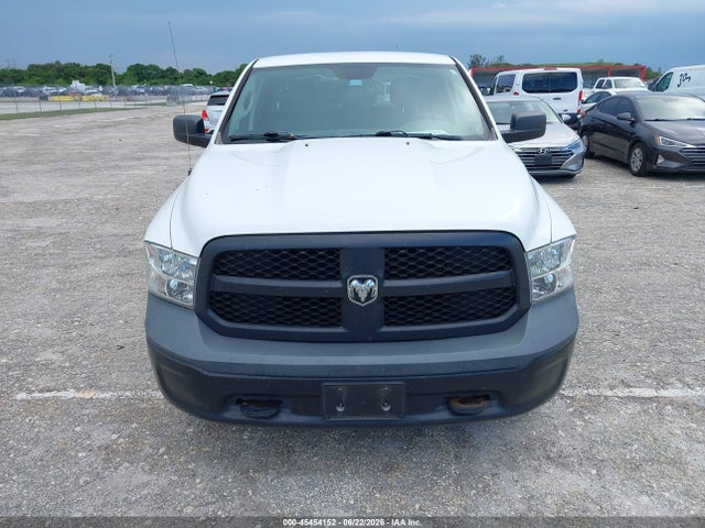 2018 Ram 1500 Tradesman  4x4 5'7 Box მანქანა იყიდება აუქციონზე, vin: 1C6RR7KG0JS300506, აუქციონის ნომერი: 45454152