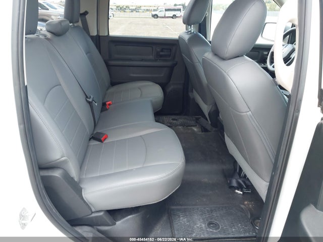 2018 Ram 1500 Tradesman  4x4 5'7 Box მანქანა იყიდება აუქციონზე, vin: 1C6RR7KG0JS300506, აუქციონის ნომერი: 45454152