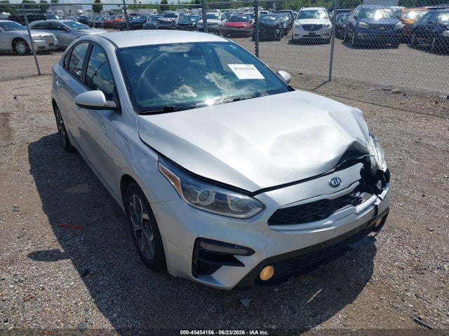 45454156 :رقم المزاد ، 3KPF24AD1LE185586 vin ، 2020 Kia Forte Lxs مزاد بيع