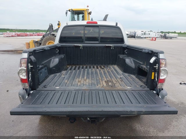 Toyota Tacoma Base V6 2014 3TMLU4EN2EM164397 Image 18