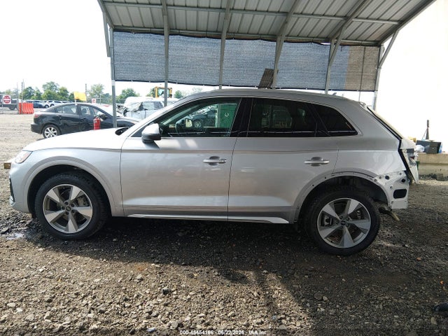 Продаж на аукціоні авто 2023 Audi Q5 Premium Plus 40 Tfsi Quattro S Tronic, vin: WA1BBAFY1P2007988, номер лоту: 45454166