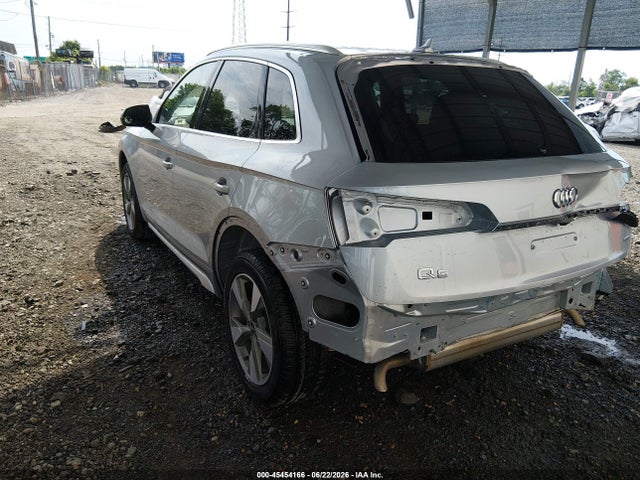 Продаж на аукціоні авто 2023 Audi Q5 Premium Plus 40 Tfsi Quattro S Tronic, vin: WA1BBAFY1P2007988, номер лоту: 45454166