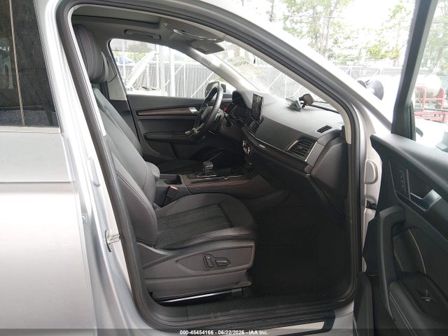 Продаж на аукціоні авто 2023 Audi Q5 Premium Plus 40 Tfsi Quattro S Tronic, vin: WA1BBAFY1P2007988, номер лоту: 45454166