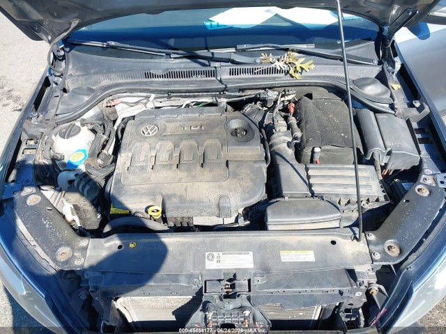 Продажа на аукционе авто 2015 Volkswagen Jetta 2.0l Tdi Sel, vin: 3VWLA7AJ1FM293842, номер лота: 45454177