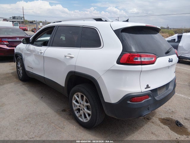 Продажа на аукционе авто 2016 Jeep Cherokee Latitude, vin: 1C4PJLCB1GW125526, номер лота: 45454199