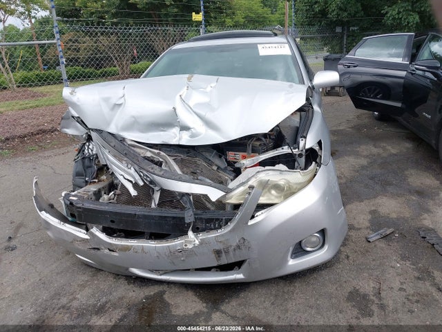 45454215 :رقم المزاد ، 4T4BF3EK7BR180478 vin ، 2011 Toyota Camry Xle مزاد بيع