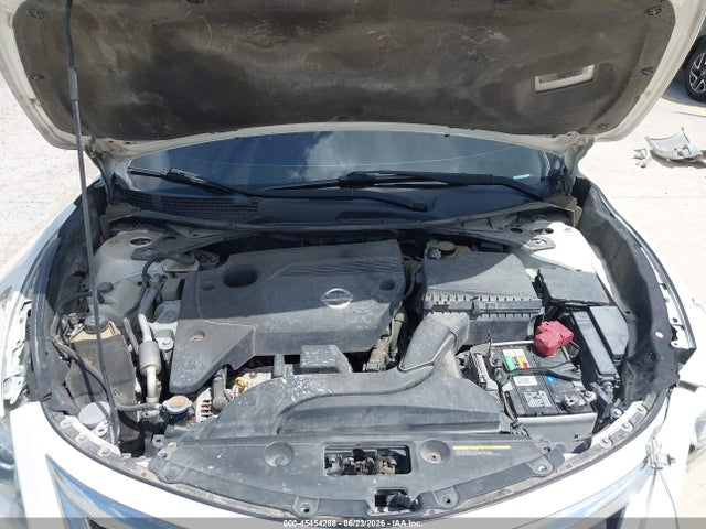 Nissan Altima 2.5 S 2015 1N4AL3AP6FC211905 Image 10