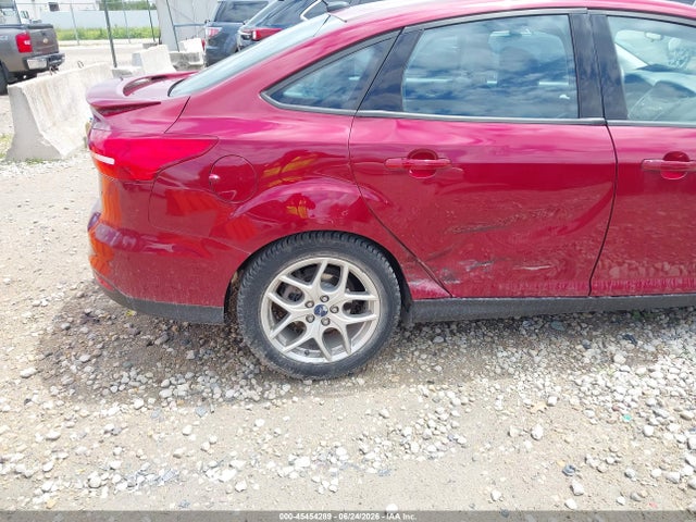Ford FOCUS SE 2015 1FADP3F20FL346330 Image 6