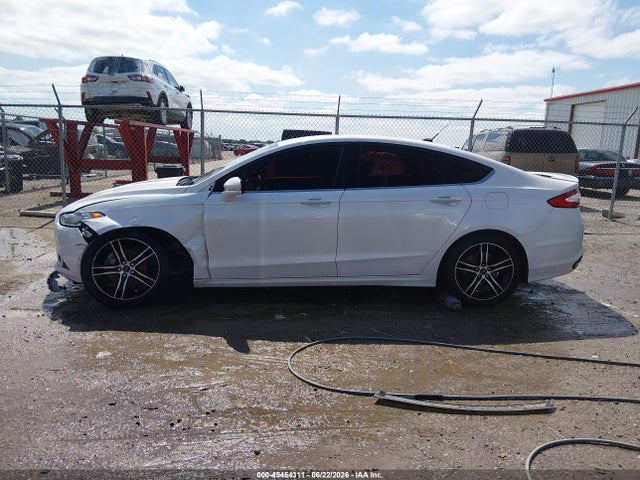 3FA6P0H93FR164415 Ford FUSION SE