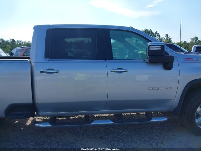 1GC4YPEY1LF136737 Chevrolet Silverado 2500hd 4wd Standard Bed Ltz