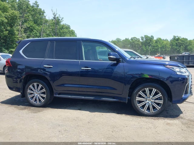 Продаж на аукціоні авто 2016 Lexus Lx 570, vin: JTJHY7AX0G4218617, номер лоту: 45454367