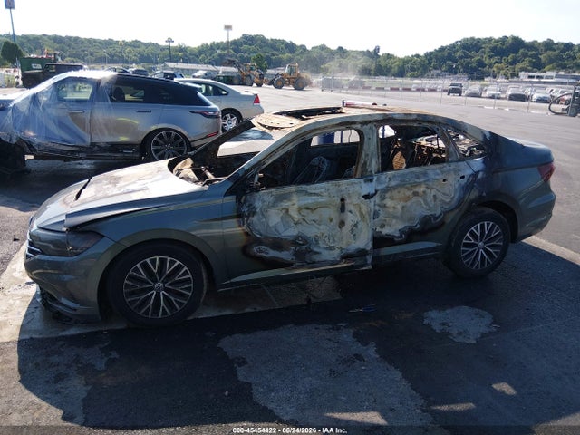 2019 Volkswagen Jetta 1.4t Sel მანქანა იყიდება აუქციონზე, vin: 3VWE57BU2KM115499, აუქციონის ნომერი: 45454422