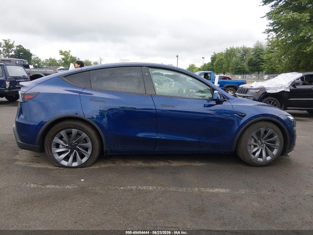 Продажа на аукционе авто 2026 Tesla Model Y All-wheel Drive/long Range Launch Series/premium All-wheel Drive, vin: 7SAYGDEE6TA633974, номер лота: 45454444