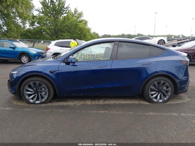 Продажа на аукционе авто 2026 Tesla Model Y All-wheel Drive/long Range Launch Series/premium All-wheel Drive, vin: 7SAYGDEE6TA633974, номер лота: 45454444