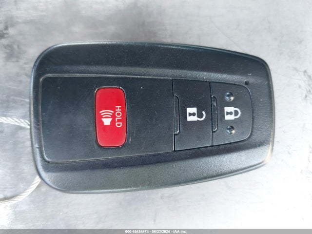 Toyota Prius Two 2016 JTDKBRFU6G3003334 Image 11