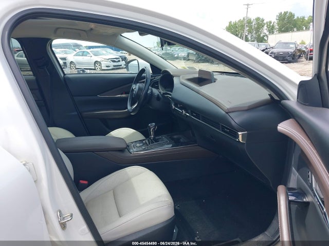 Продаж на аукціоні авто 2022 Mazda Cx-30 Premium, vin: 3MVDMBDL2NM447552, номер лоту: 45454490