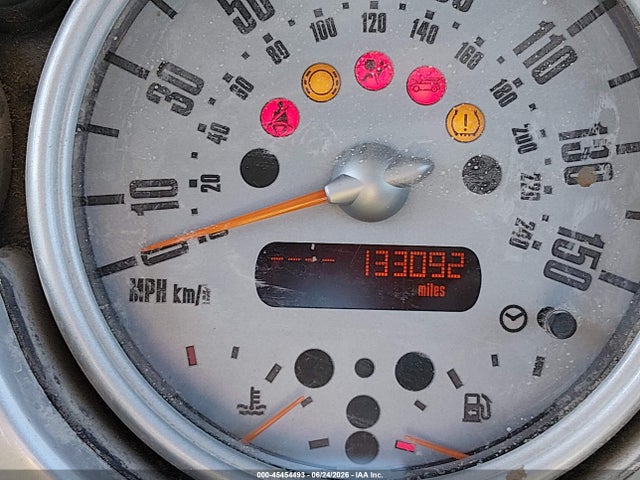 45454493 :رقم المزاد ، WMWRC33525TK60118 vin ، 2005 Mini Cooper مزاد بيع