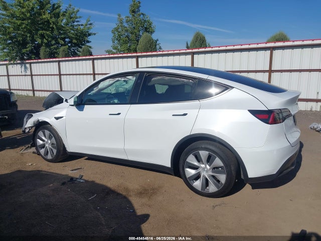 45454516 :رقم المزاد ، 7SAYGDEE7RF060952 vin ، 2024 Tesla Model Y Long Range Dual Motor All-wheel Drive مزاد بيع