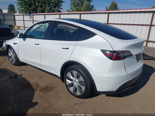 Продажа на аукционе авто 2024 Tesla Model Y Long Range Dual Motor All-wheel Drive, vin: 7SAYGDEE7RF060952, номер лота: 45454516
