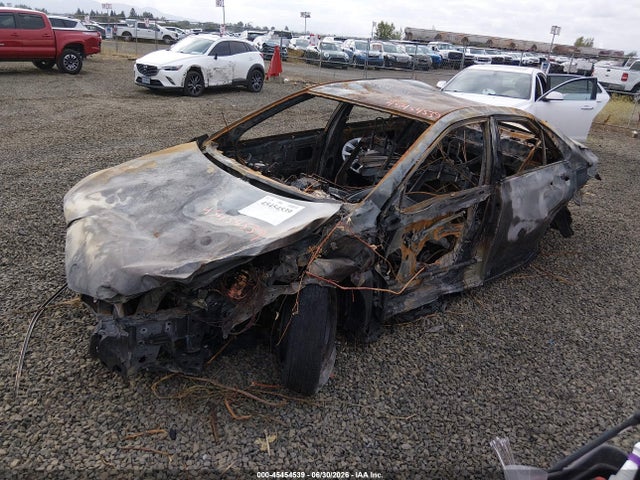 4T1BD1FK4HU208376 Toyota Camry Hybrid Le