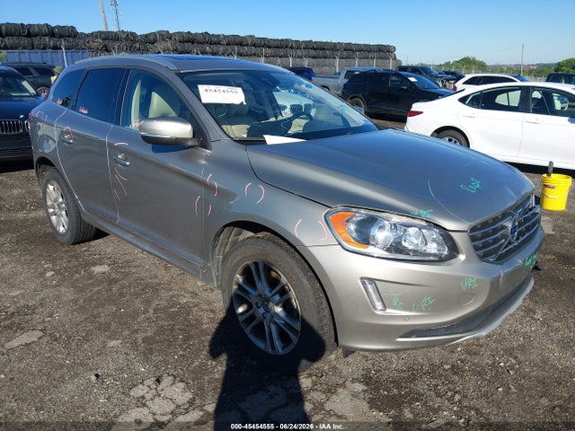 Auction sale of the 2016 Volvo Xc60 T5 Premier, vin: YV4612RK2G2805498, lot number: 45454555