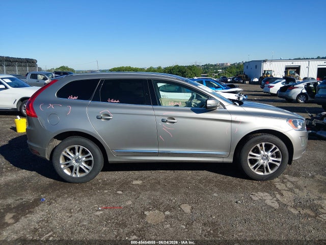 Aukcja sprzedaży 2016 Volvo Xc60 T5 Premier, vin: YV4612RK2G2805498, numer aukcji: 45454555