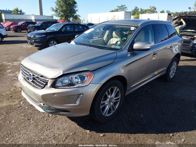 Aukcja sprzedaży 2016 Volvo Xc60 T5 Premier, vin: YV4612RK2G2805498, numer aukcji: 45454555