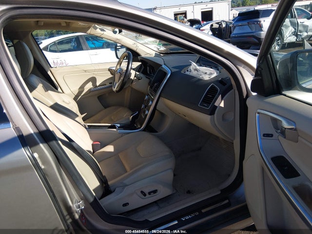 Aukcja sprzedaży 2016 Volvo Xc60 T5 Premier, vin: YV4612RK2G2805498, numer aukcji: 45454555