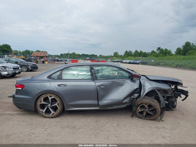 Продажа на аукционе авто 2020 Volkswagen Passat 2.0t R-line, vin: 1VWMA7A37LC012694, номер лота: 45454569