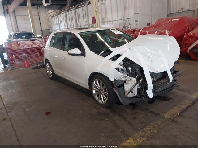 2013 Volkswagen Golf 2.0l Tdi 4-door მანქანა იყიდება აუქციონზე, vin: WVWDM7AJ9DW090922, აუქციონის ნომერი: 45454587
