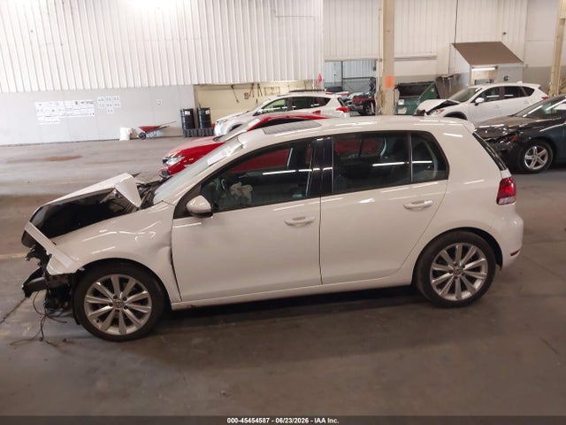 2013 Volkswagen Golf 2.0l Tdi 4-door მანქანა იყიდება აუქციონზე, vin: WVWDM7AJ9DW090922, აუქციონის ნომერი: 45454587