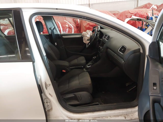 2013 Volkswagen Golf 2.0l Tdi 4-door მანქანა იყიდება აუქციონზე, vin: WVWDM7AJ9DW090922, აუქციონის ნომერი: 45454587