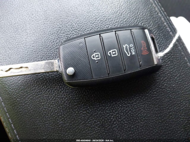 KIA Optima Lx 2017 5XXGT4L30HG148713 Image 11