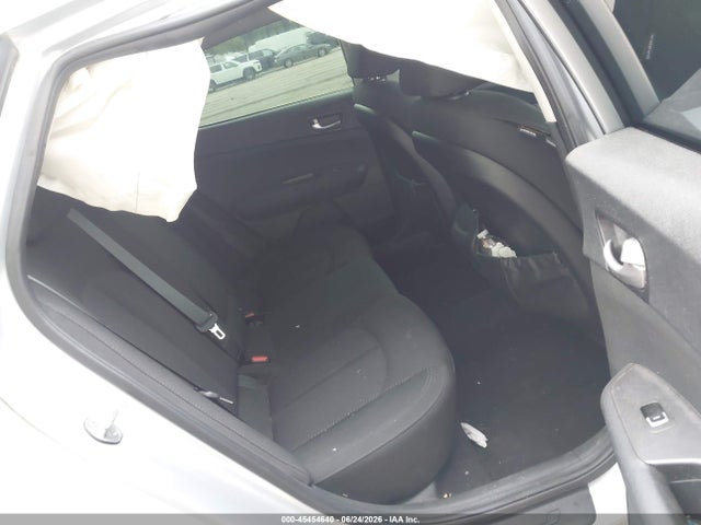 KIA Optima Lx 2017 5XXGT4L30HG148713 Image 8
