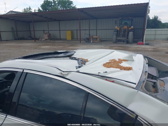 45454660 :رقم المزاد ، 19UUA8F53BA004784 vin ، 2011 Acura Tl 3.5 مزاد بيع