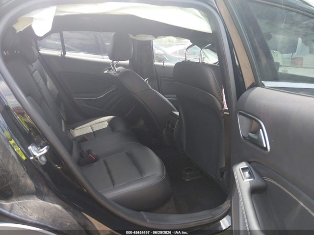 45454697 :رقم المزاد ، WDCTG4GB1KJ553951 vin ، 2019 Mercedes-benz Gla 250 4matic مزاد بيع